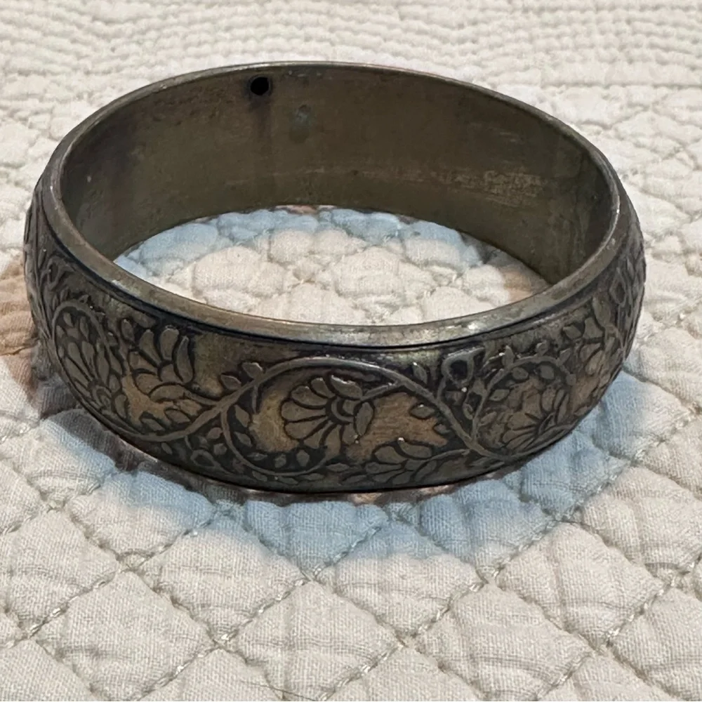 Vintage Etched Floral Metal Bangle Bracelet Wide Antique‎ Boho Engraved